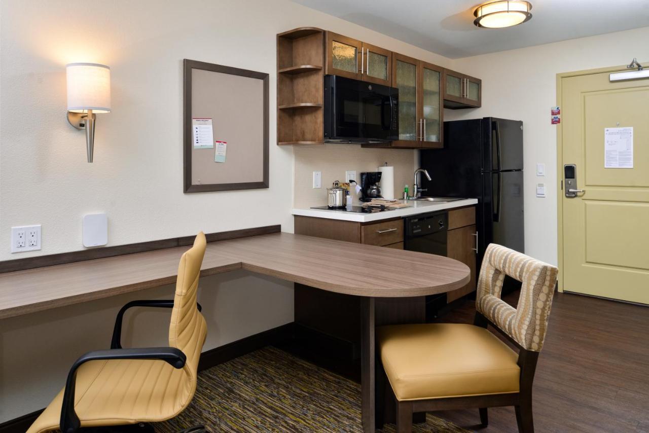 Candlewood Suites - Lodi By Ihg Exterior photo